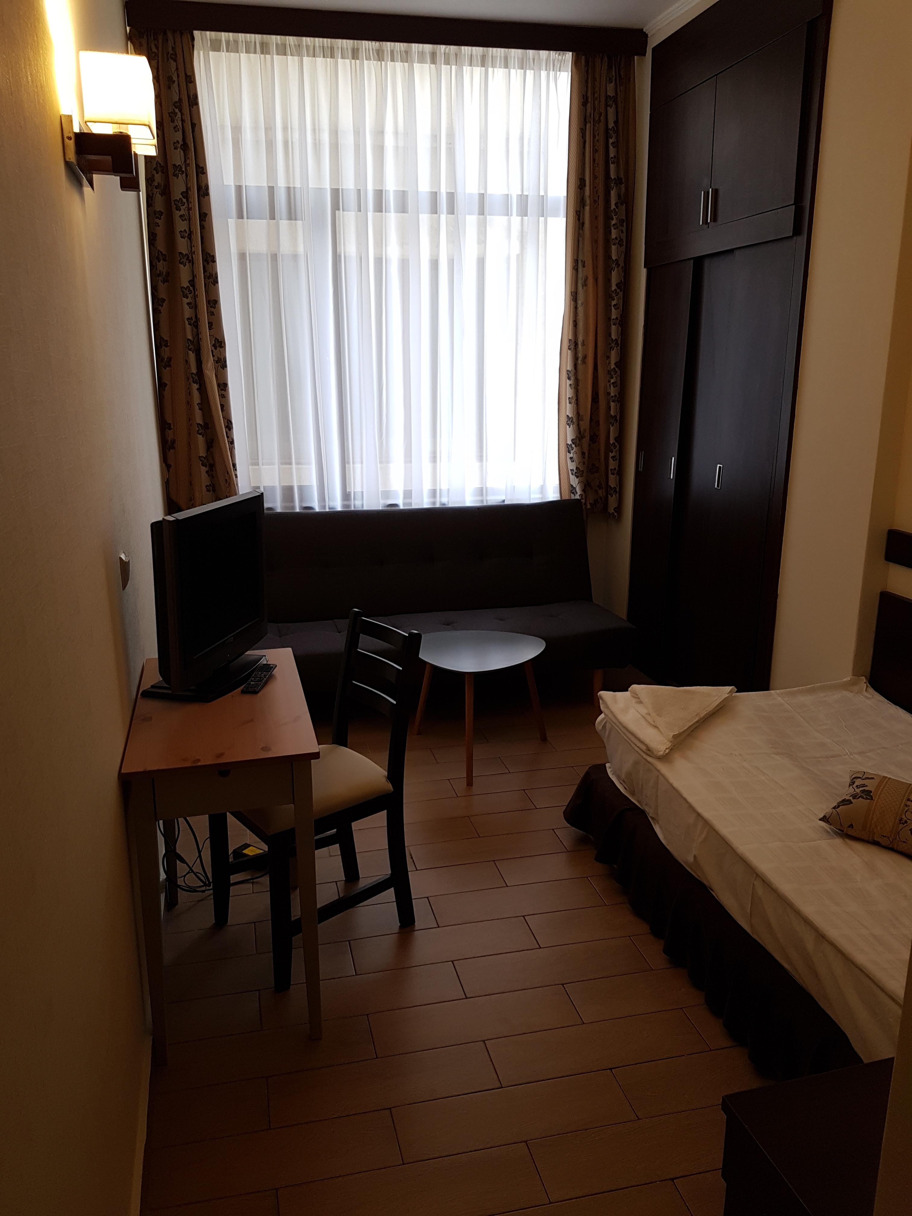 Art Hotel Varna Buitenkant foto
