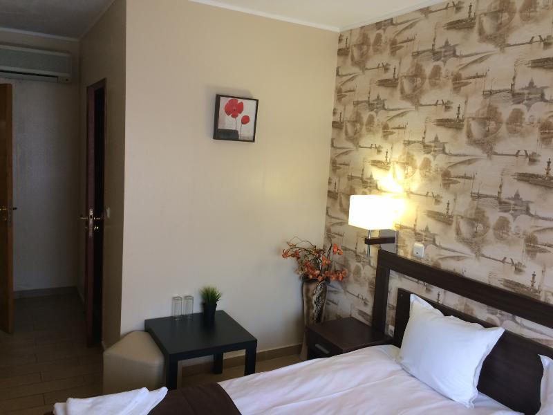 Art Hotel Varna Buitenkant foto
