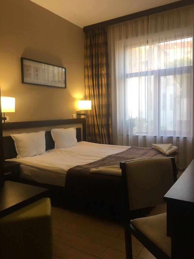 Art Hotel Varna Buitenkant foto